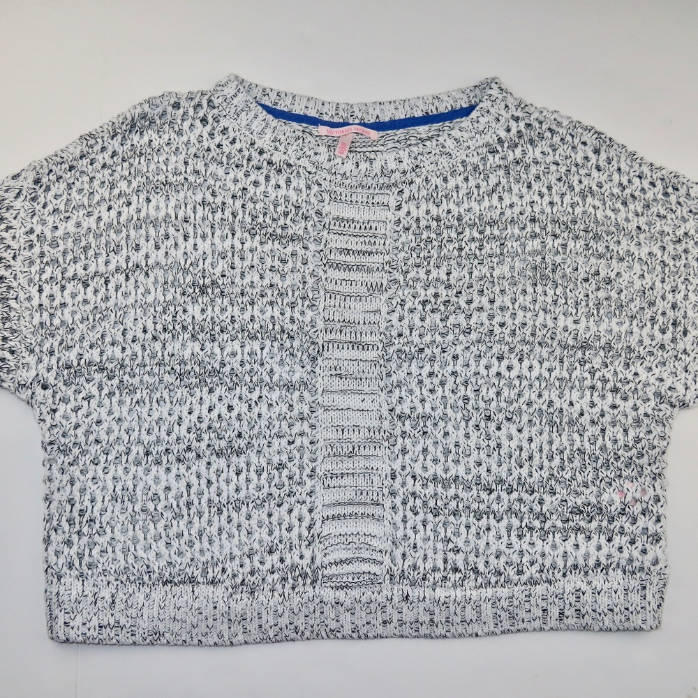 Victorias Secret Over Sized Crop Sweater Small